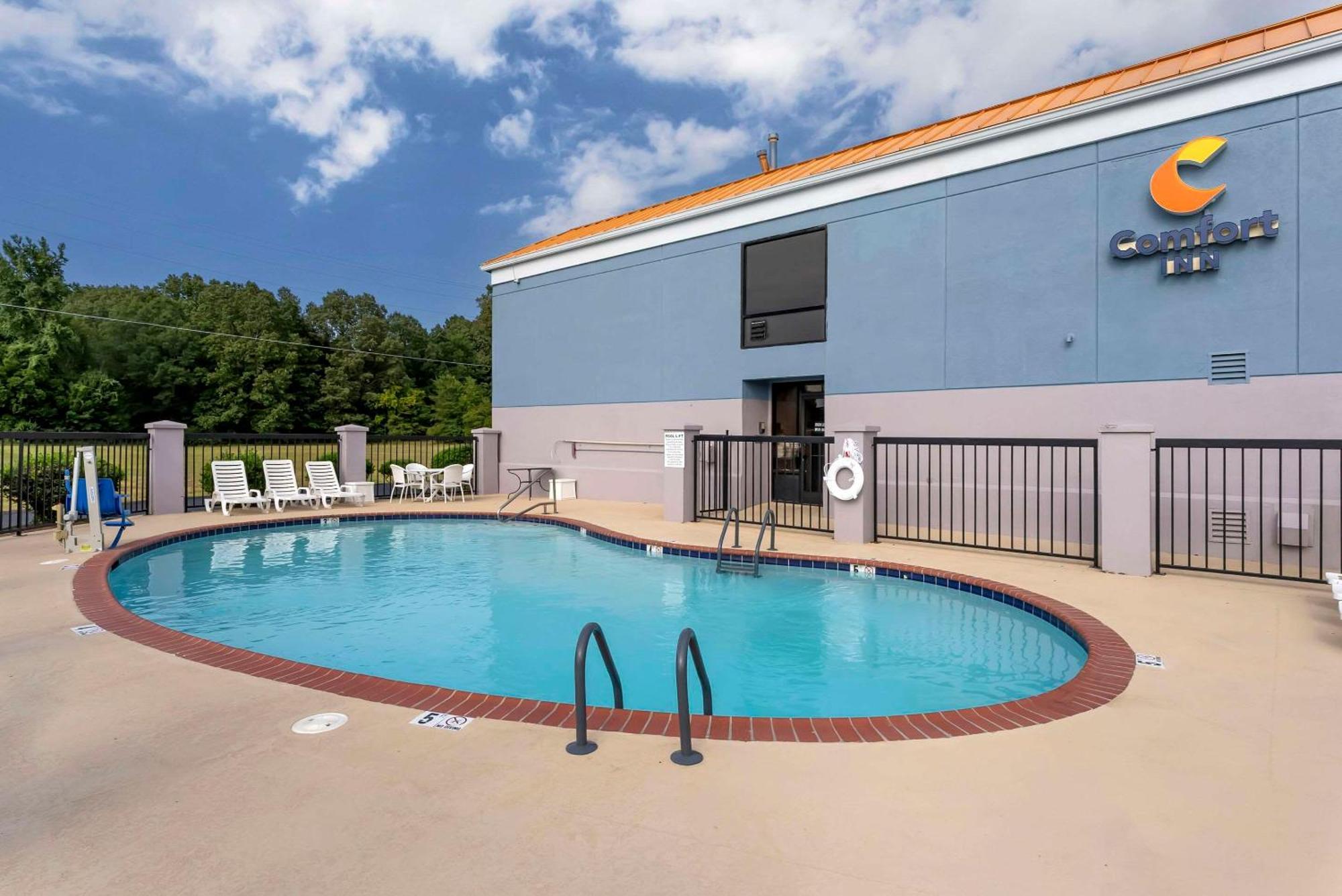 Comfort Inn Brownsville I-40 Buitenkant foto