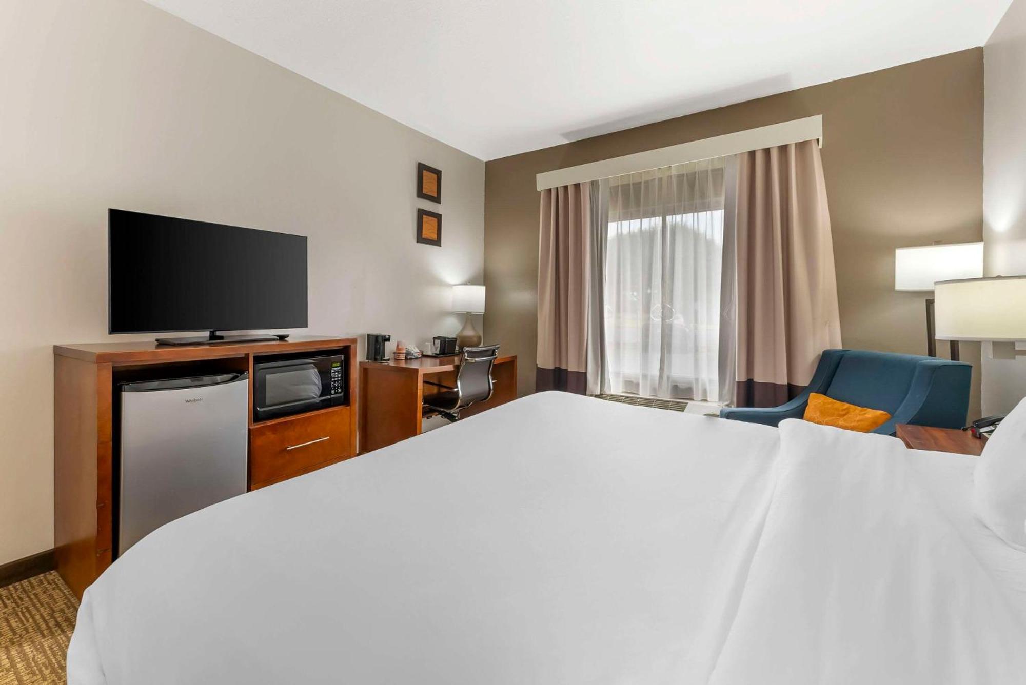 Comfort Inn Brownsville I-40 Buitenkant foto